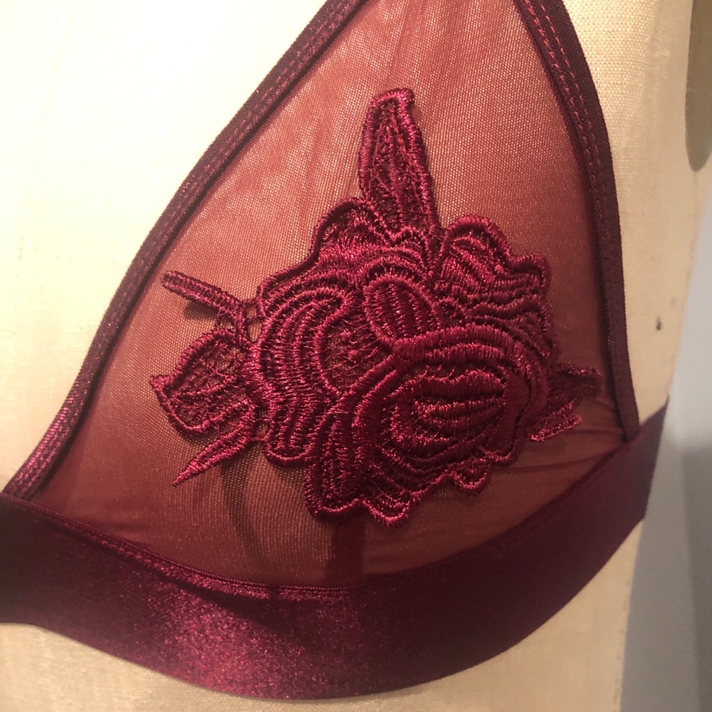 Out From Under Raspberry Embroidered Flower Mesh Triangle Bralette-Medium - Picture 3 of 6